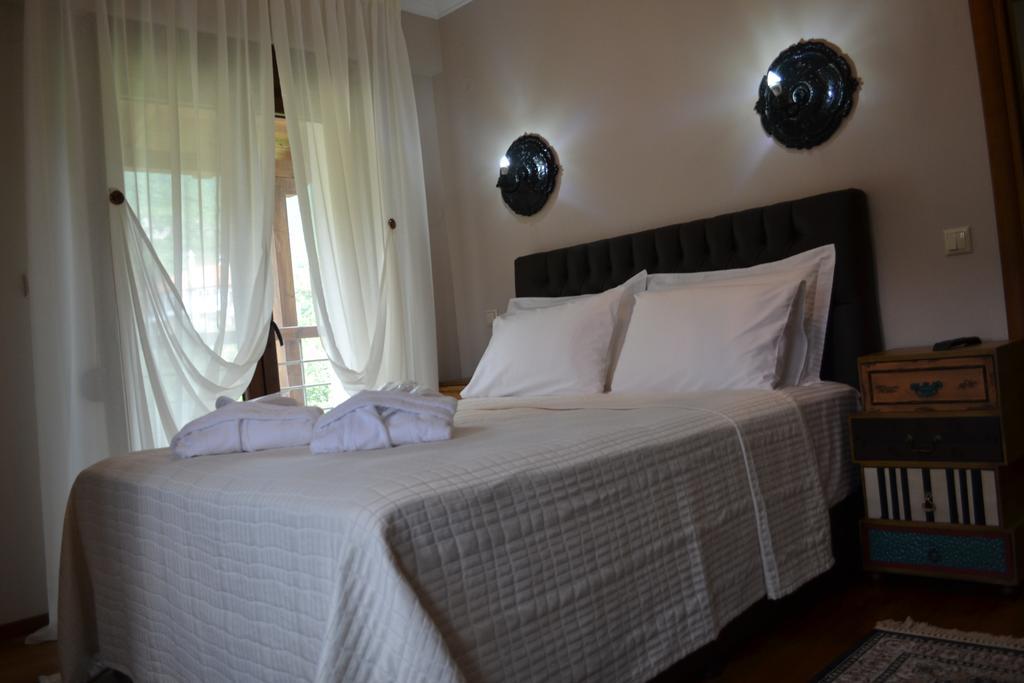Evmorfes Villas Polygyros Номер фото